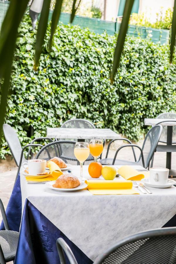 Hotel Raphael Montecatini Terme Dış mekan fotoğraf