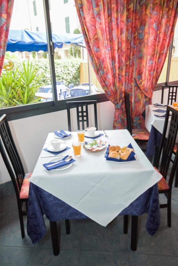Hotel Raphael Montecatini Terme Dış mekan fotoğraf